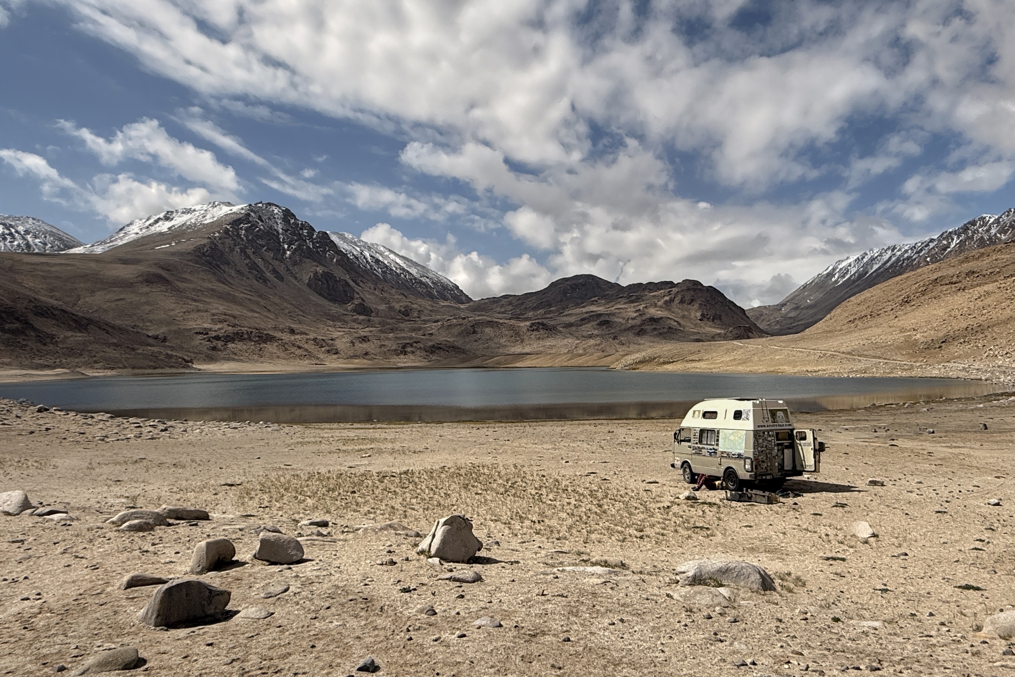 Montée vers le plateau du Pamir